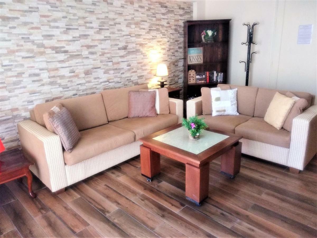 Sunshine Apts, Two Bedroom , Free Internet, No 3 Ajía Nápa Kültér fotó